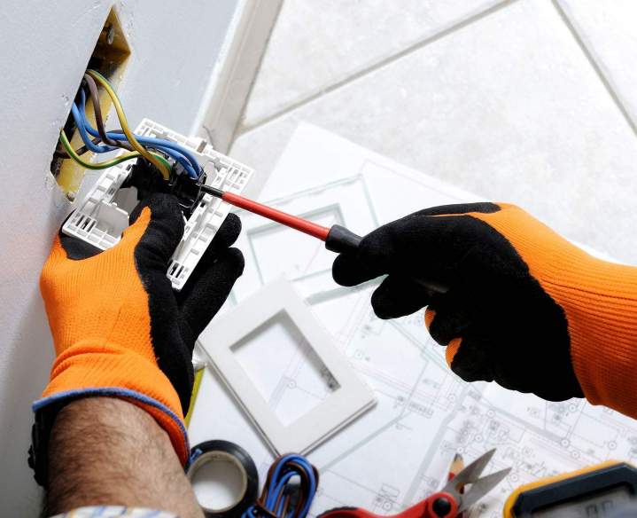 Installation et mise aux normes électriques Île-de-France